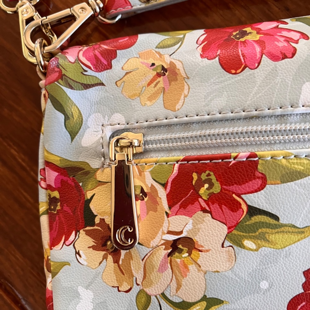 EUC Charming Charlie Floral Wristlet and crossbody Combination Purse - Picture 6 of 7